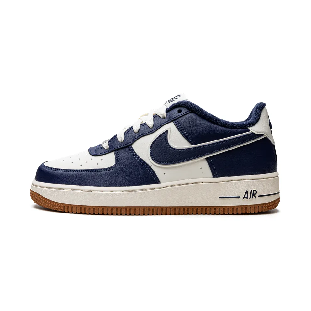 Nike AIR FORCE 1 LV8 (GS) “College Pack – Midnight Navy” (DQ5972-101)