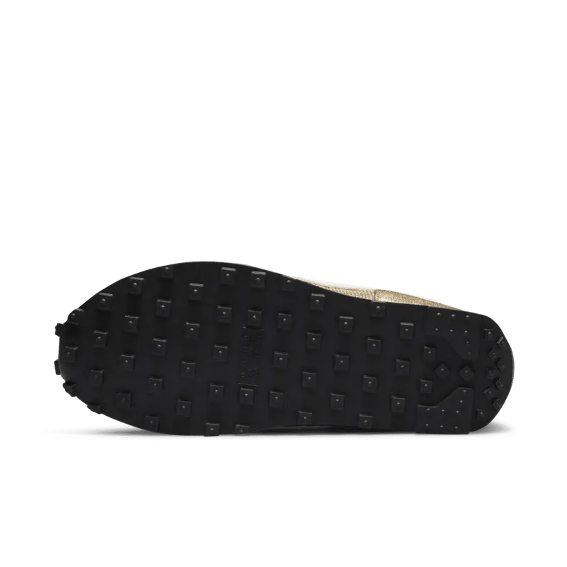 Nike Daybreak Golden Gals (W) (DO5883-700)
