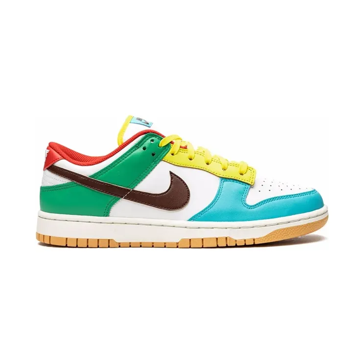 Nike Dunk Low SE “Black” (DH0952)