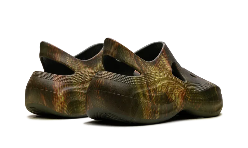 Crocs Diffuser “Dingyun Zhang – Army Green” (209552-309)