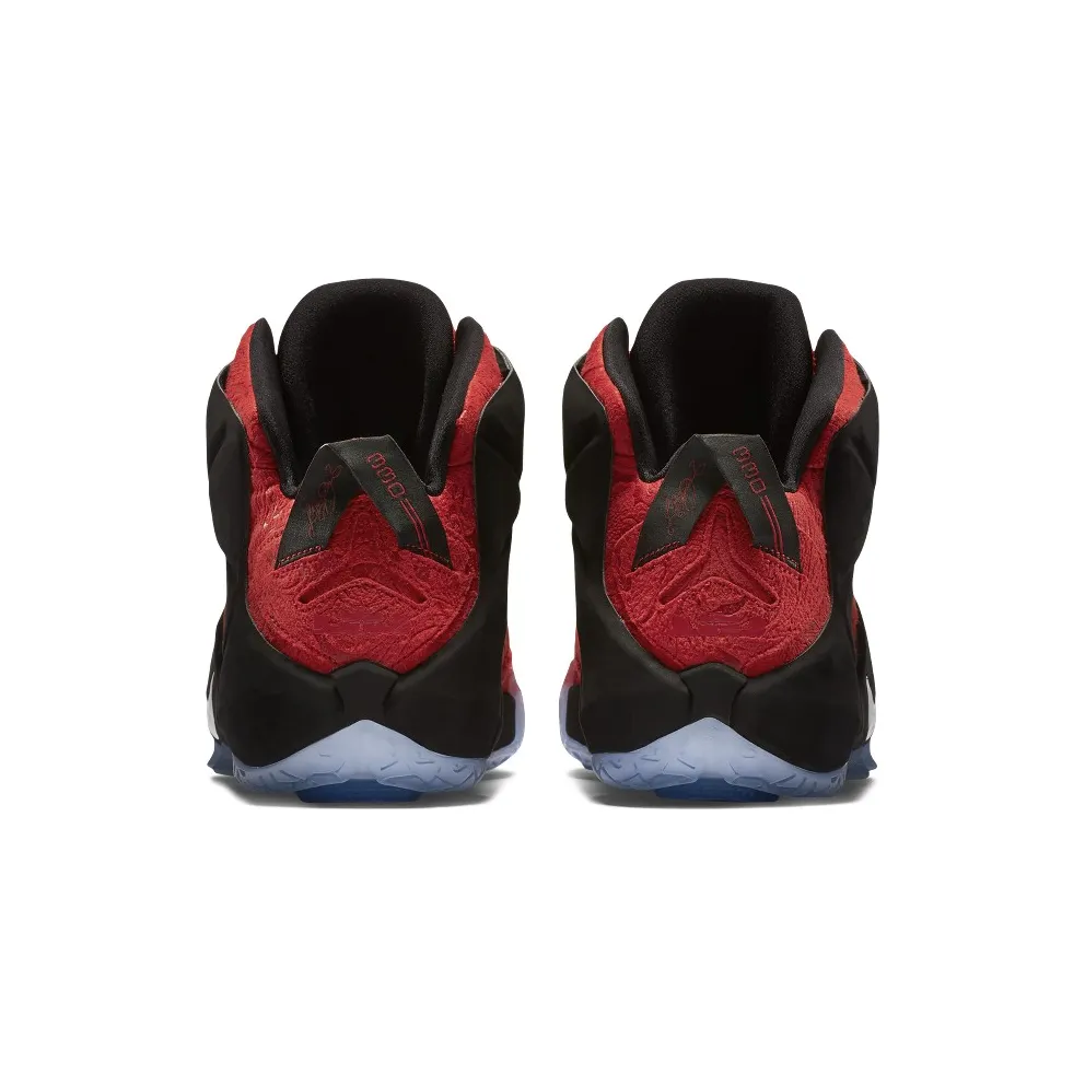 Nike LeBron 12 EXT King’s Cloak University Red/University Red-Black-Metallic Gold (748861-600)