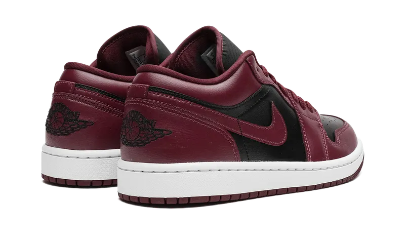 Air Jordan 1 Low Black (DC0774-006)
