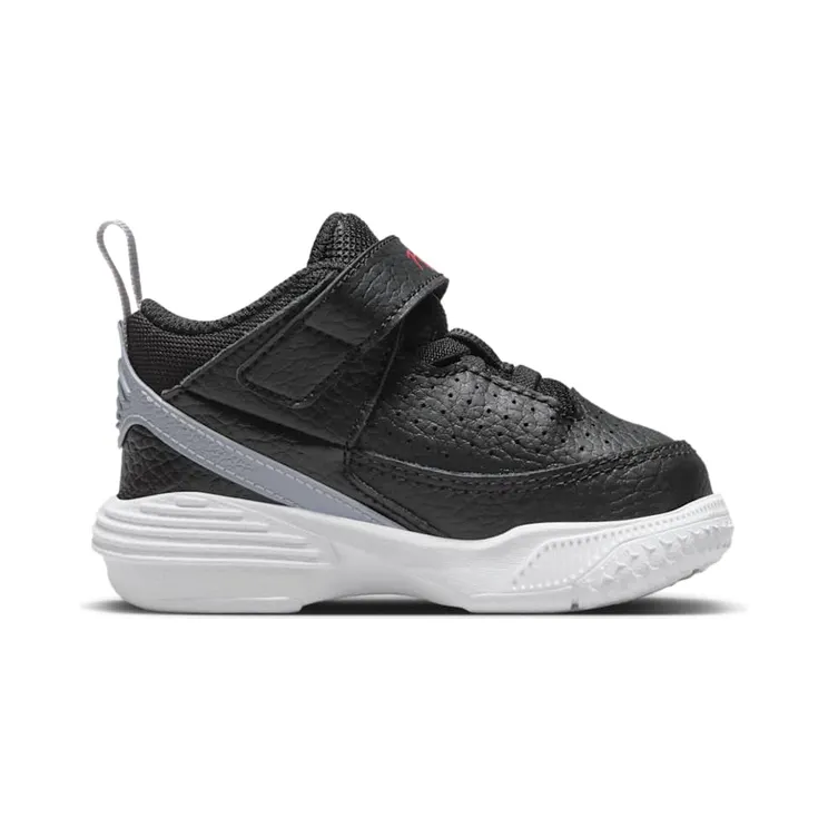 air-jordan-max-aura DZ4355-061