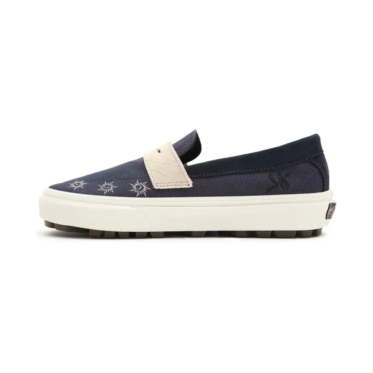 vans-style VN0A4U1C4UA