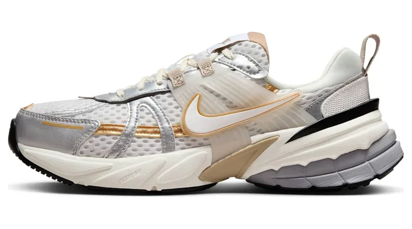 Nike V2K Run HJ7245-100