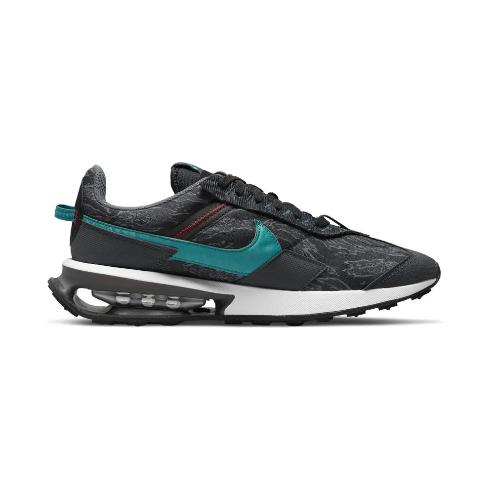 Nike Air Max Pre-Day SE Black 50% Sustainable Materials (DH4642-001)