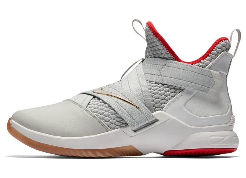 Nike LeBron Zoom Soldier 12 AU