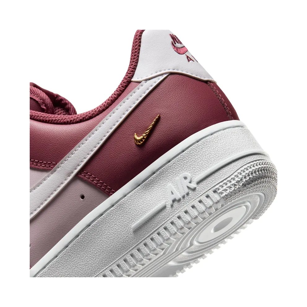 Nike Air Force 1 Pink Smoke/Bleached Lilac/Metallic Gold/White (IV5197-600)