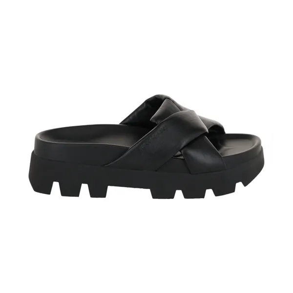 Ferragamo Air Lug Leatherandals Black (01F316-761068-1C)