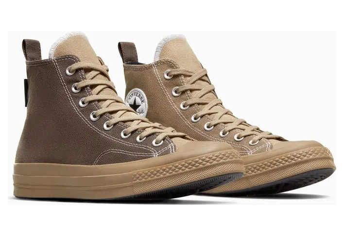converse-chuck-taylor-all-star A04472C