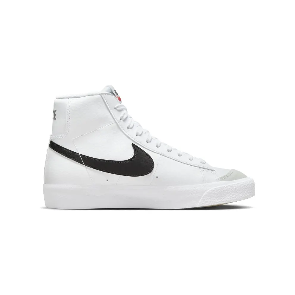 Nike Blazer Mid’ 77 Older Kids’ White (DA4086-100)