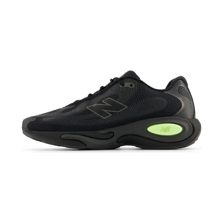 new-balance-sneaker MACR15LG