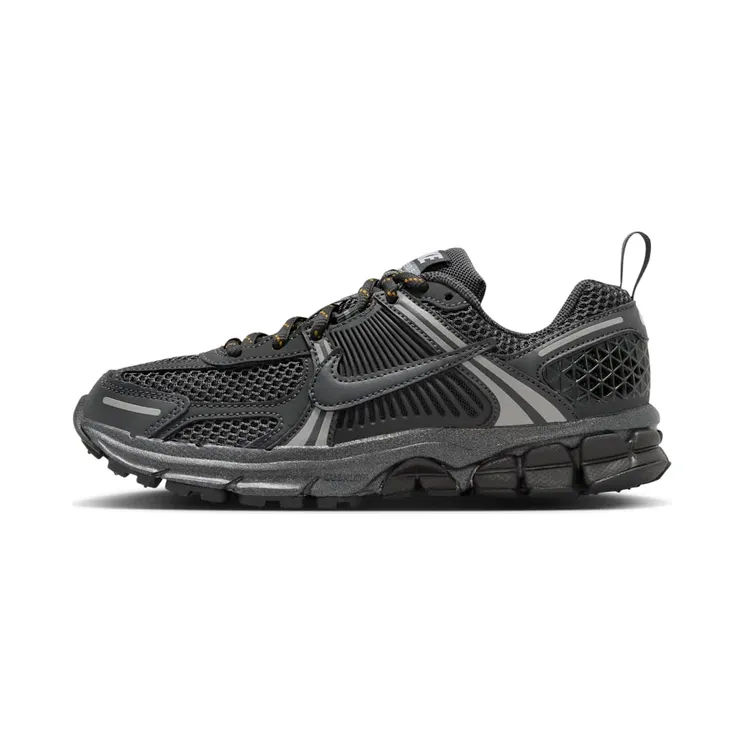 Nike Vomero 5 GS Dark Smoke Grey Reflective “Dark Smoke Grey / Smoke Grey” (IB3812-001)