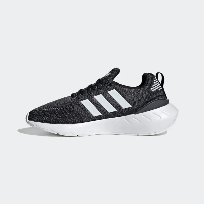 Adidas Swift Run 22 Core Black / Cloud White / Grey Five (GV7971)