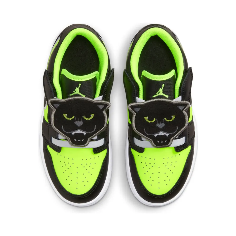 Jordan 1 Low Alt SE Black Cat Volt (DX6667-701)