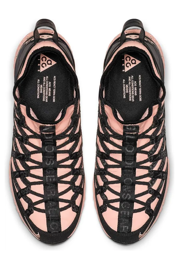 nike-acg BV6344-800
