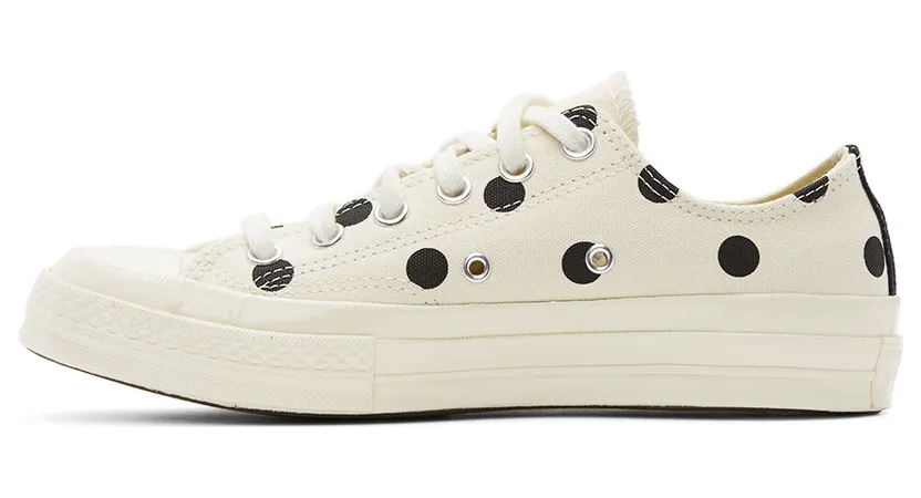 Comme des Garçons Play Black Converse Edition Polka Dot Heart Chuck 70 Low Sneakers (P1K114) (3)