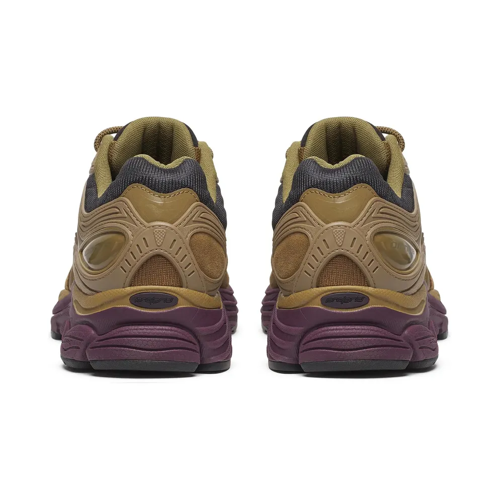 SAUCONY ProGrid Omni 9 Armor “Brown / Wine” (S70897-5)