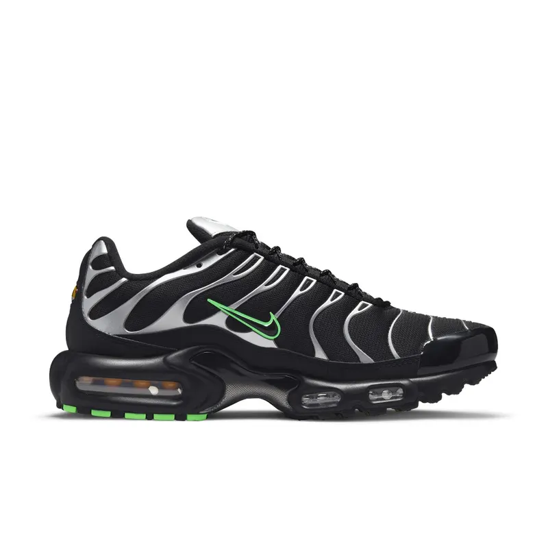 Nike Air Max Plus Black (DR0139-001)