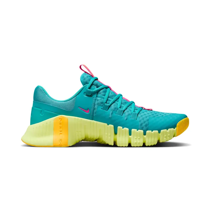 nike-free DV3949-302