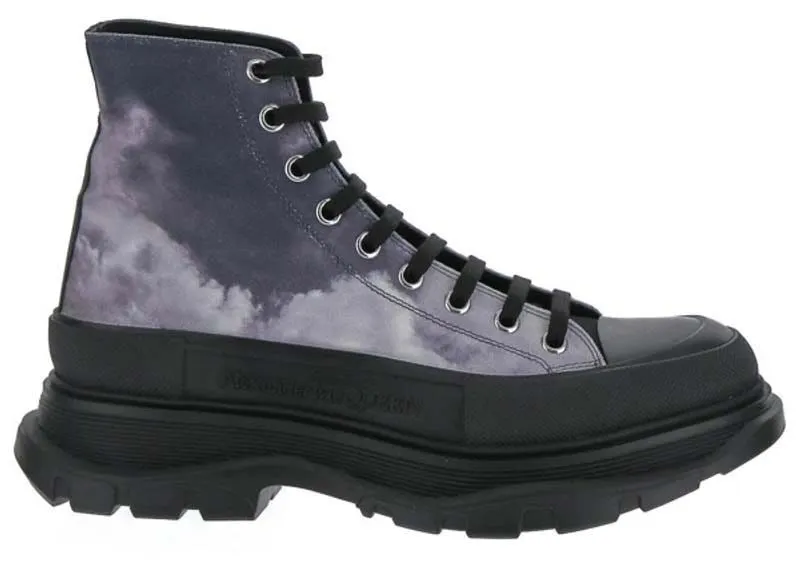 Alexander McQueen Blue Sky Print Tread Slick Boots Black Blue (705665W4TG14582)