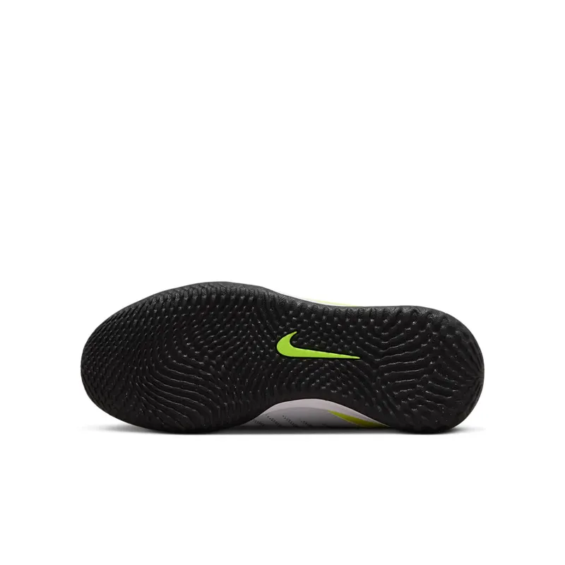 Nike Phantom GX 2 Academy IC Metallic Silver Volt Black (FJ2609-003)