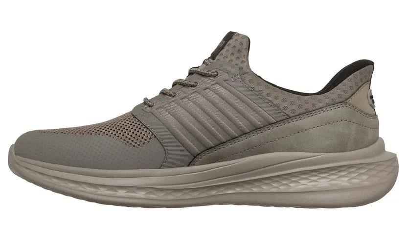 skechers-relaxed-fit 211389_CMNT
