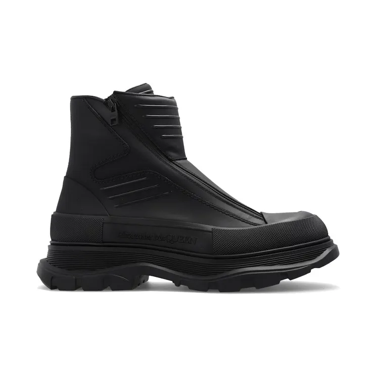 Alexander McQueen Tread Slick Leather Zip-up Ankle Boot Black (757712 WHYKF 1000)