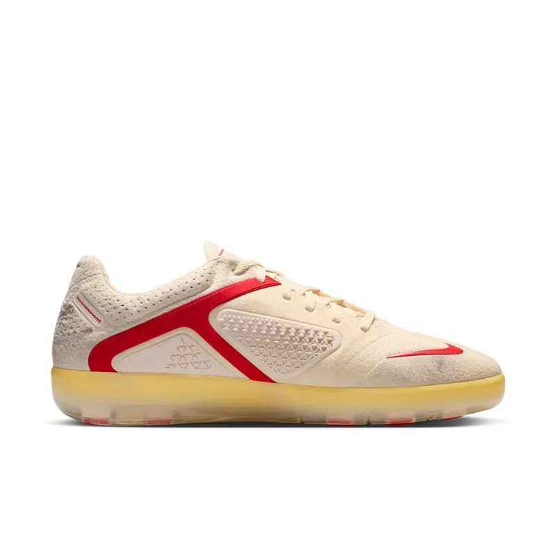 Nike Cryoshot CTR 360 “PEACEMINUSONE – Team South Korea” (HQ1460-100)