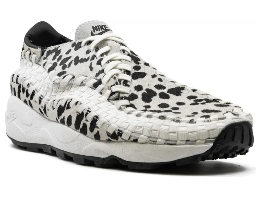 Nike Air Footscape Woven Dalmatian sneakers – Beige (FB1959)