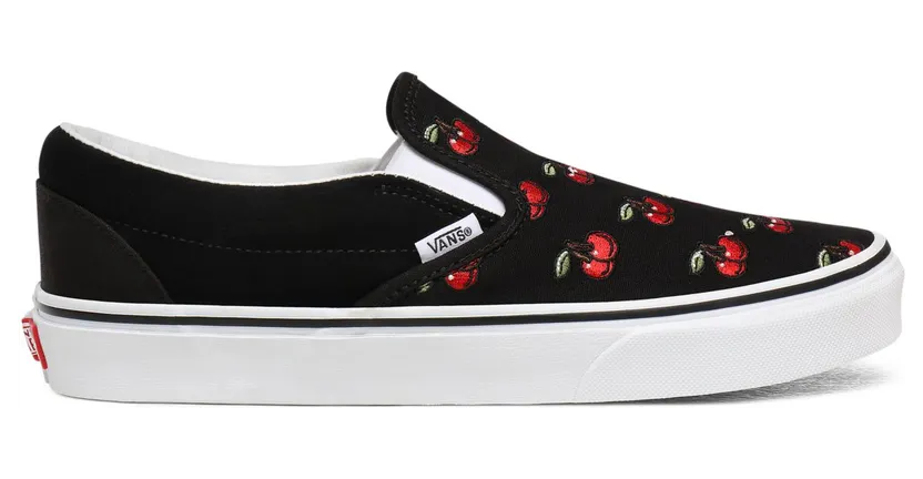 VANS Cherries Classic Slip-on Schoenen (Zwart)