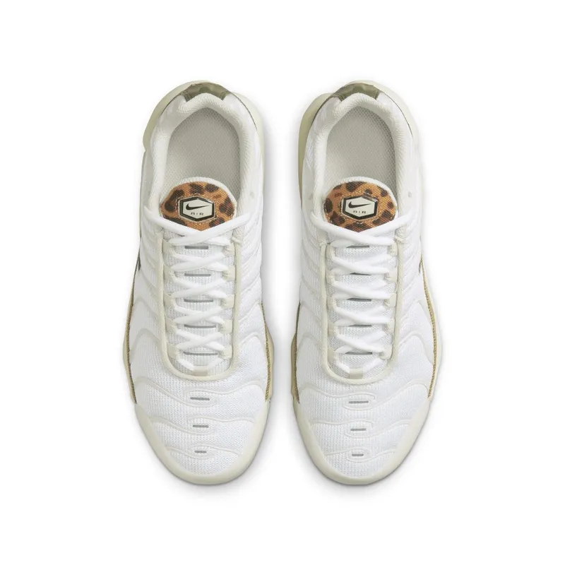 Nike Air Max Plus Older Kids’ White (DX9283-100)