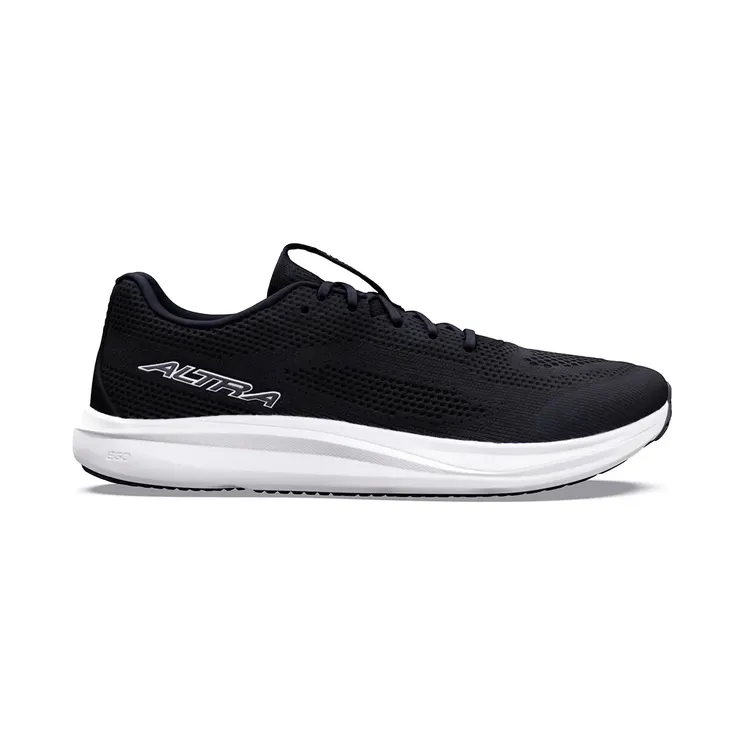 Altra Escalante “Black” (AL0A85TM98K)