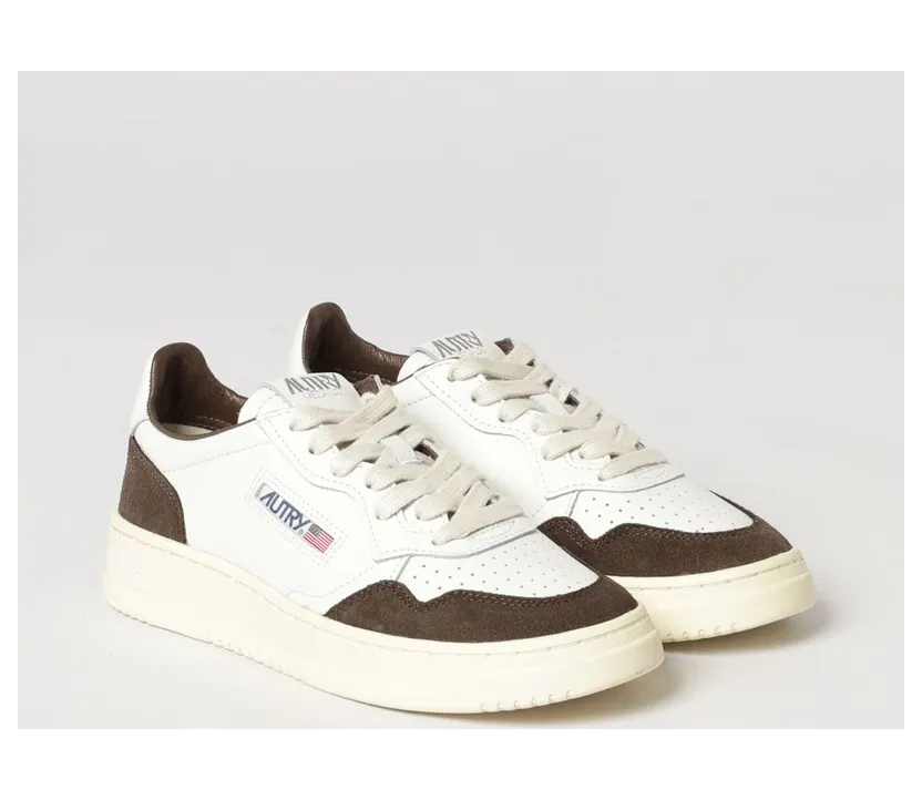 Autry Medalist Low Bicolor Leather Sneakers with Perforated Toe White 1 (AULWFT19)