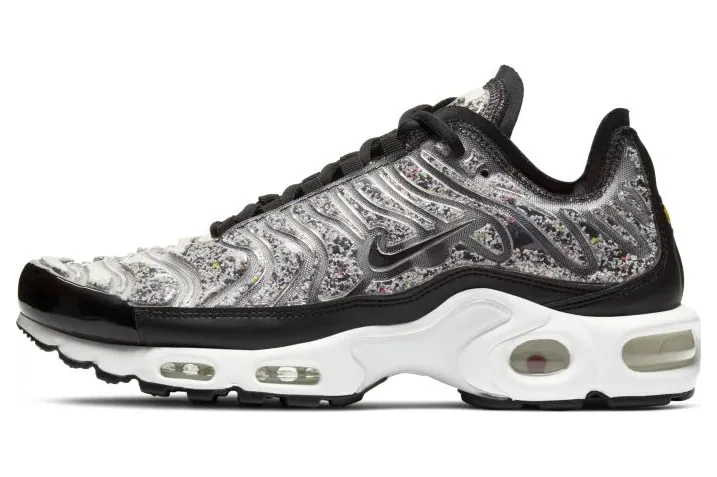 Nike Air Max Plus LX – Zwart