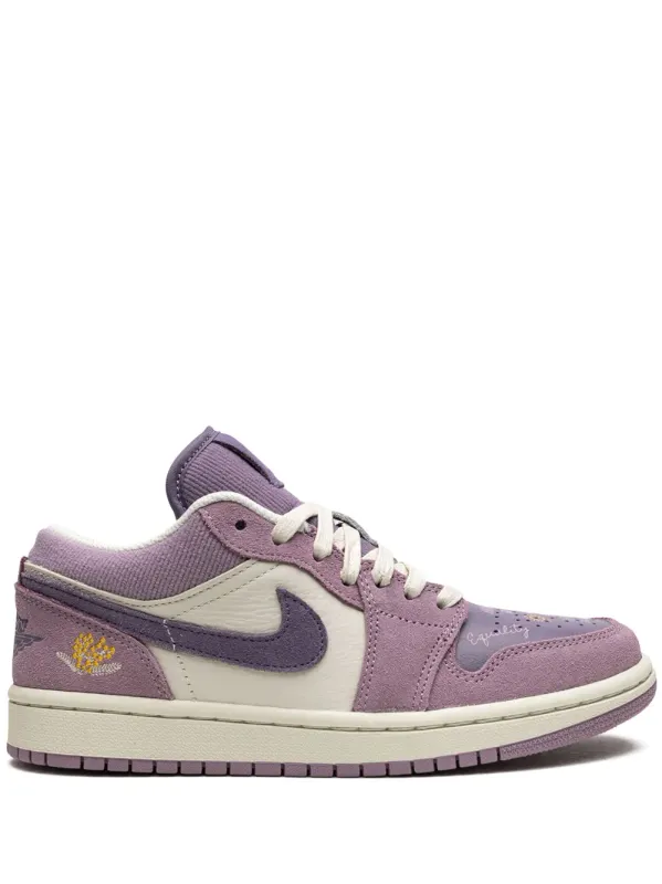 Jordan Air Jordan 1 Low – Violett (DR8057)