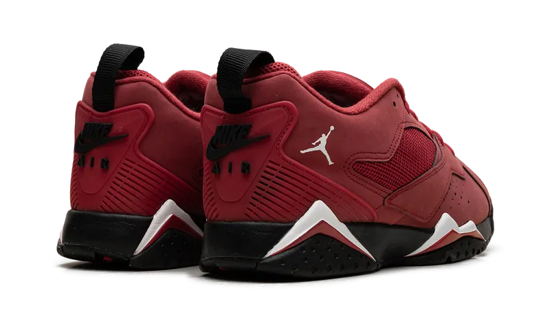 Jordan MVP 92 “Gym Red White'” (HQ3950-600)
