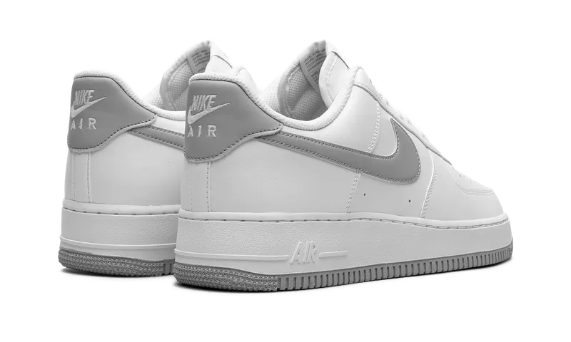 Nike Air Force 1 Low ’07 “White Light Smoke Grey” (FJ4146-100)