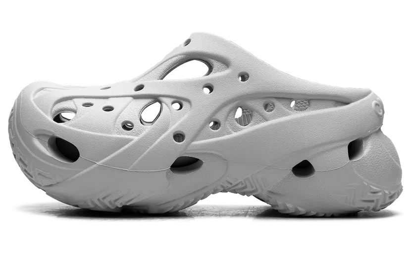 Crocs Caged Clog “Atmosphere” (211141-1FT)
