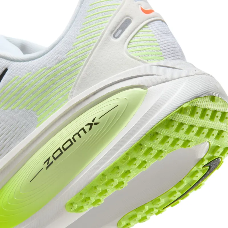 Nike Vomero 18 White (HM6803-120)