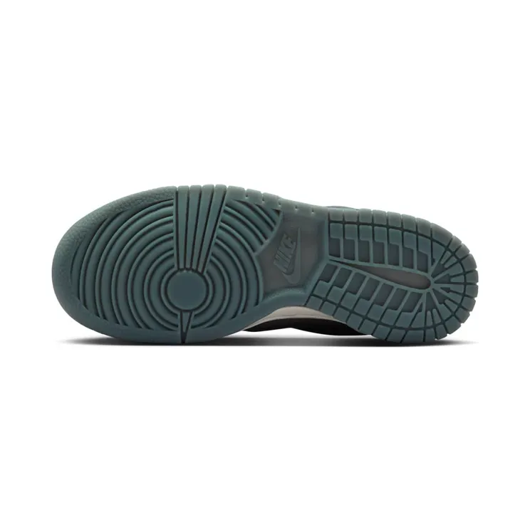 nike-dunk IO9743-001