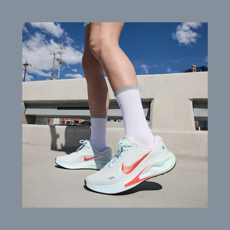 nike-journey-run FJ7765-101