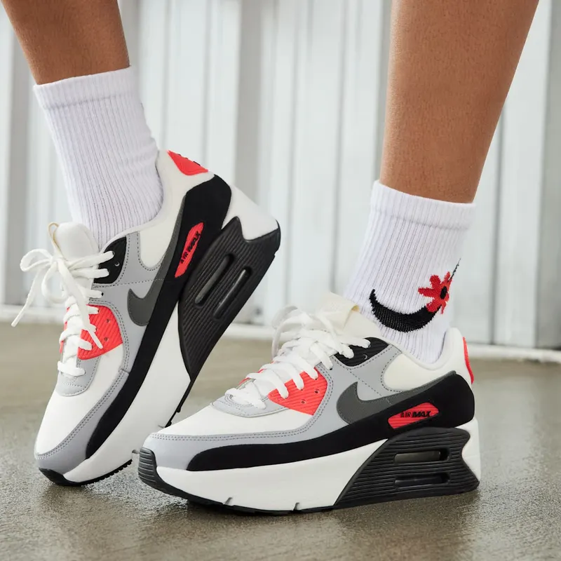 Nike Air Max 90 LV8 Infrared (FD4328-101)