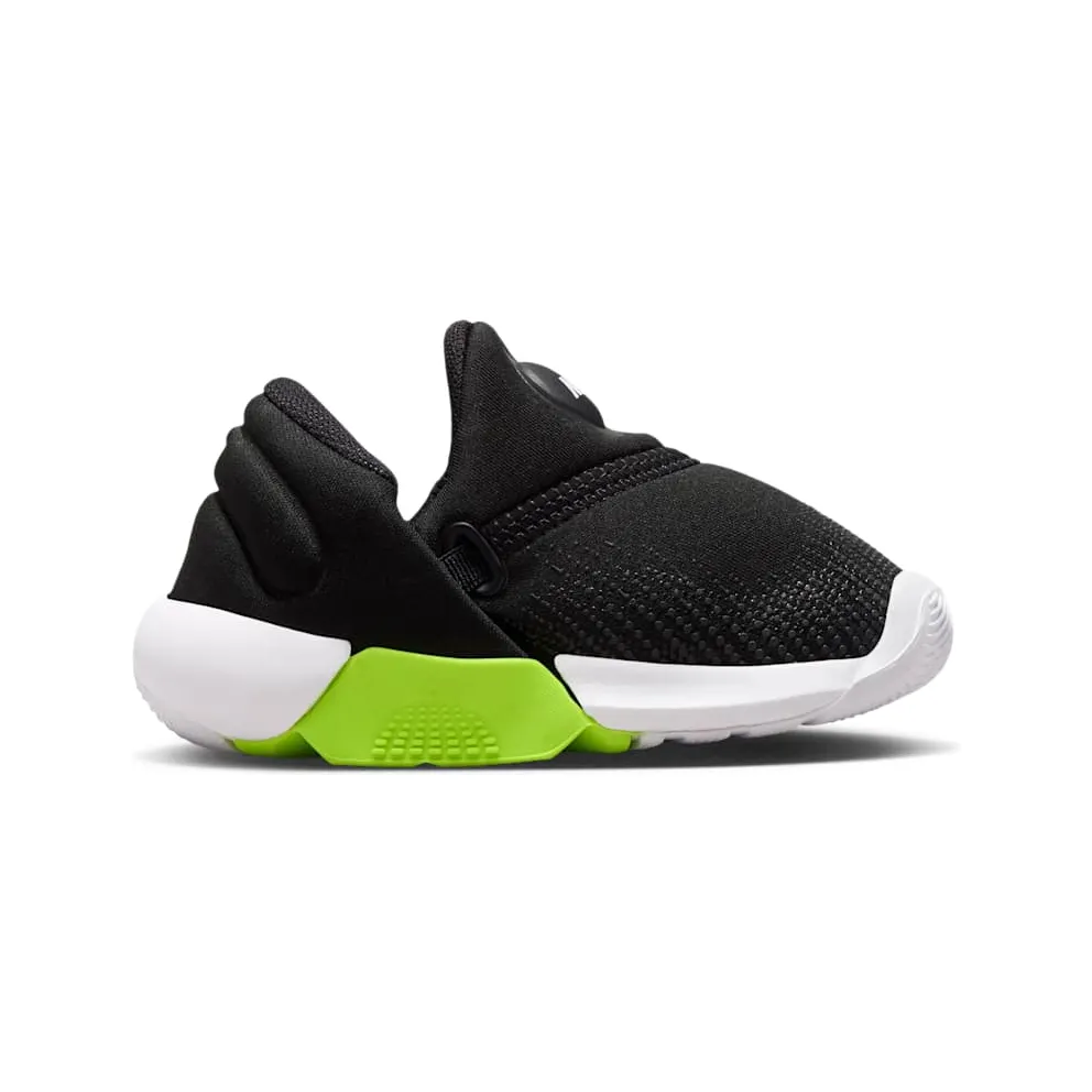 Nike Swoosh Go “Black / Volt / Anthracite / White” (IB3362-001)
