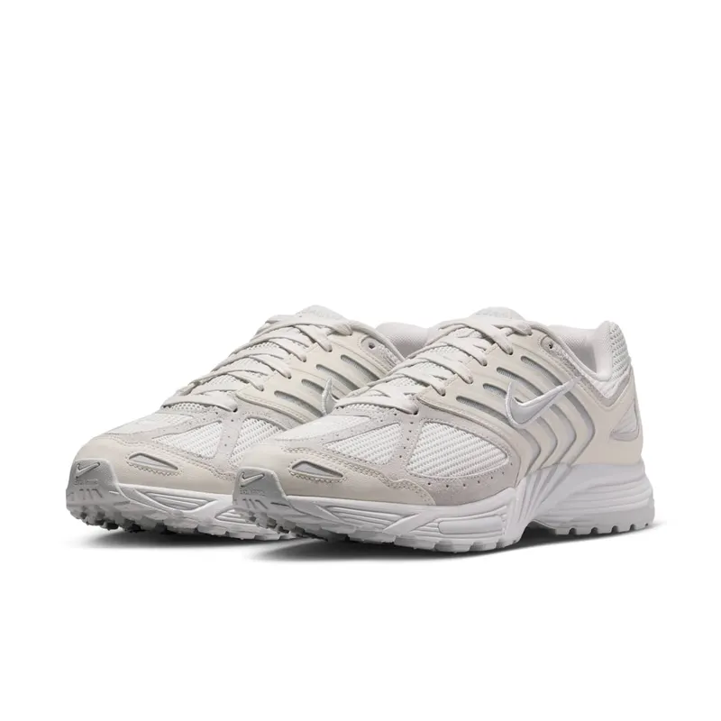 Nike Air Pegasus 2005 SE “Platinum/Metallic Platinum” (IB2983-001)