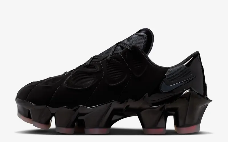 Nike First Sight Mirage – “Black / Flash Crimson / Black” (HQ2412-001)