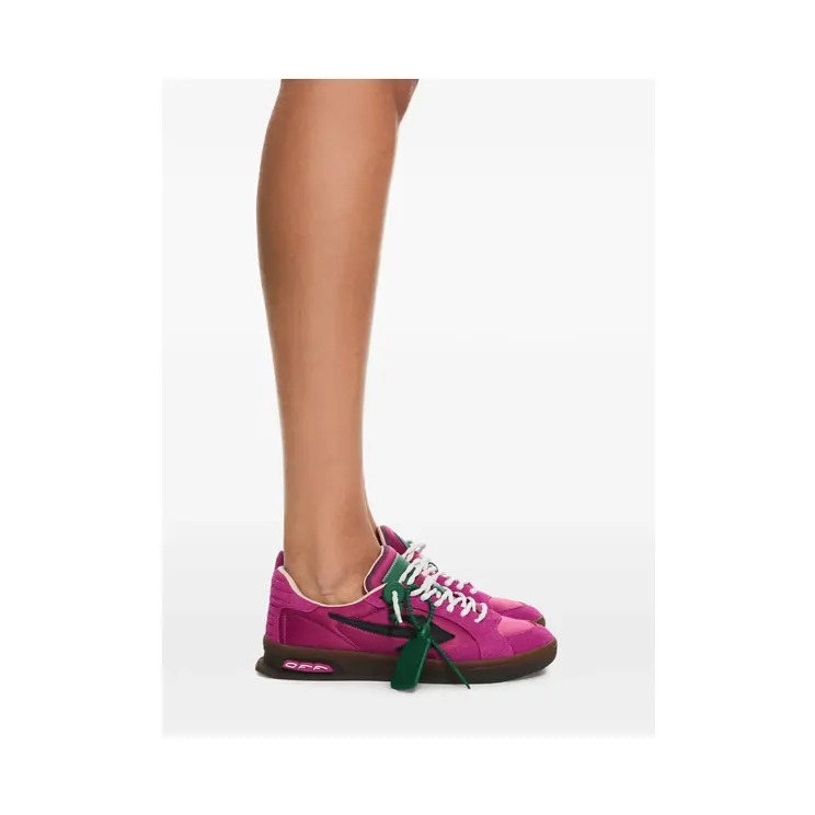 Off-White The End Of Play low-top “Pink” (OWIA28NS26FAB0023910)