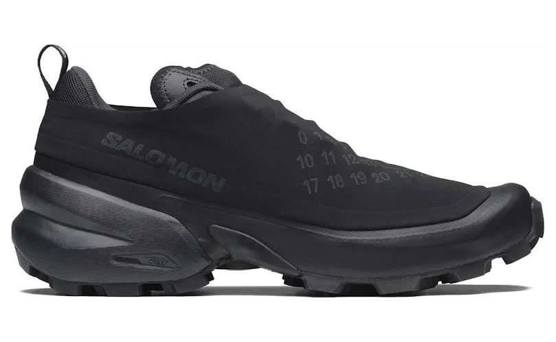 Salomon Cross Dust MM6 Maison Margiela Black (L49186400)
