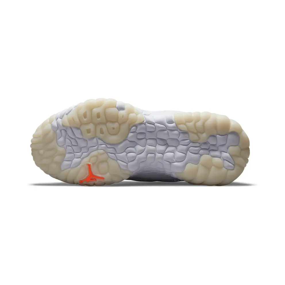 Jordan Delta 2 Women's Shoe White (CW0913-102)