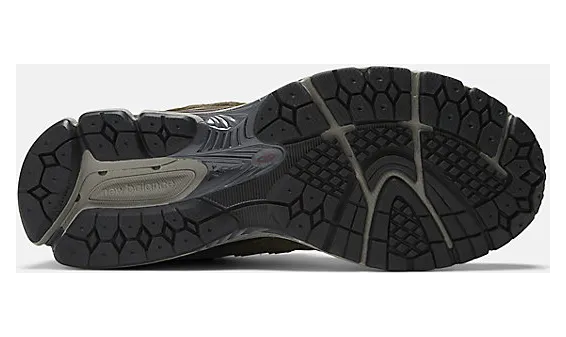 new-balance-2002r M2002RDN